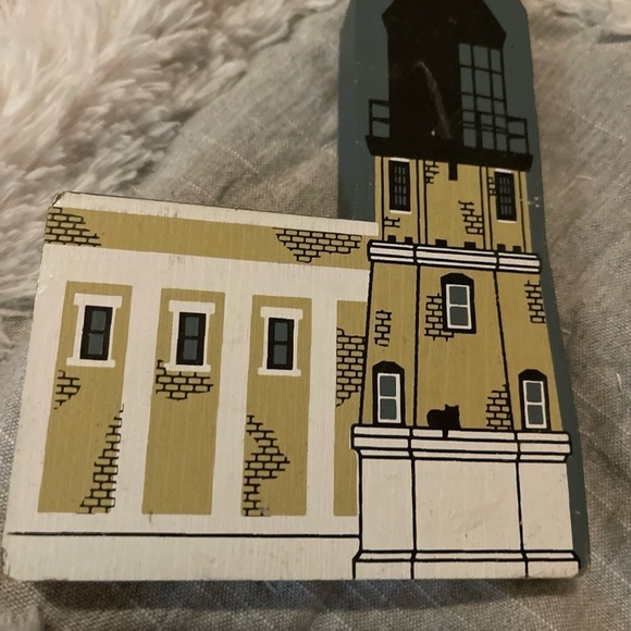 CAT'S MEOW - SPLIT ROCK LIGHTHOUSE - LIGHTHOUSE SERIES - 1990 Read - Picture 2 of 4